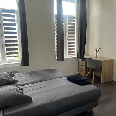 Colloc 813 Bed & Breakfast *